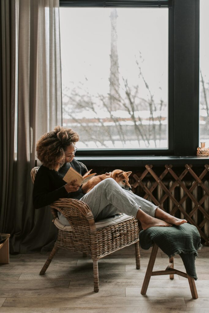 5 Razões para Resgatar o Hábito da Leitura na Era Digital pexels vlada karpovich 6801975